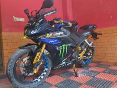 YAMAHA R15 V3